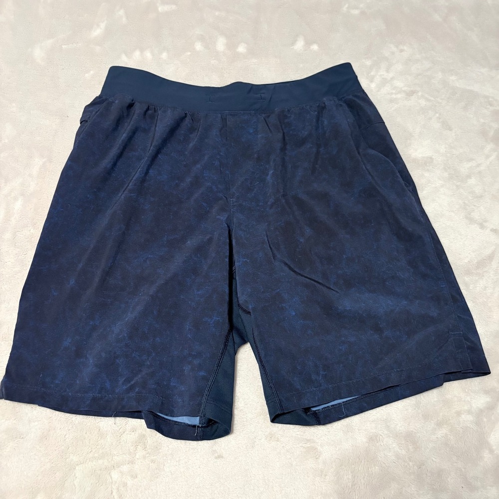 Lululemon Pace Breaker Athletic Shorts Mens Blue size L 9 Inch Inseam Marble